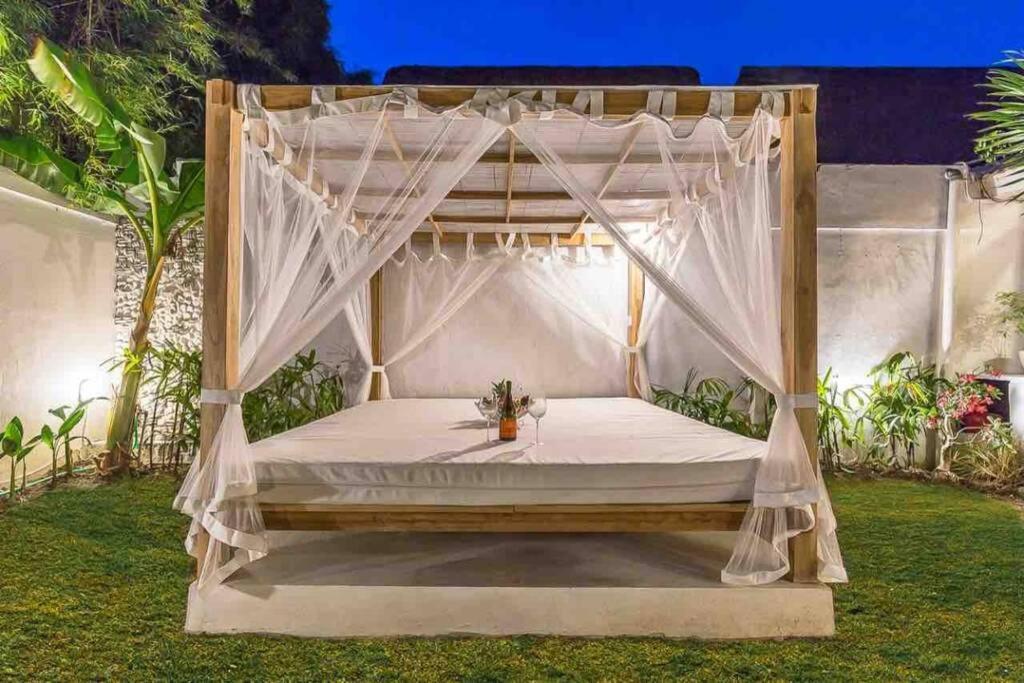 Villa Alegria Seminyak  Exterior photo